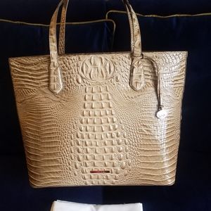 💎NWT/RARE Brahmin Misha Large Tote Shortbread Genuine croc-embossed leather